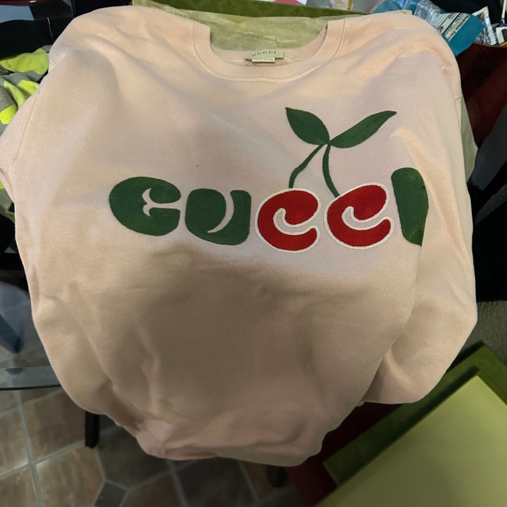 Gucci Light Pink Cherry Motif Top